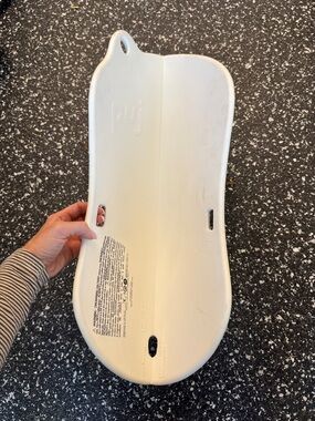 Puj White Infant Bath Support